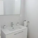 New 3 Bedroom Luxury Family - Airco, King Size Beds, Fully Equipped Kitchen, Balcony, Washingmachine, 2 Bathrooms, Free Parking, Fast Internet, 142m2 * Machico (Madeira)