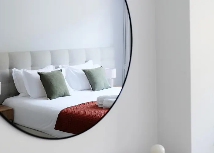 New 3 Bedroom Luxury Family - Airco, King Size Beds, Fully Equipped Kitchen, Balcony, Washingmachine, 2 Bathrooms, Free Parking, Fast Internet, 142m2